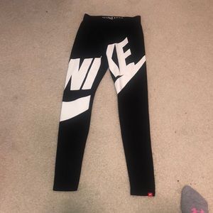small nike leggings